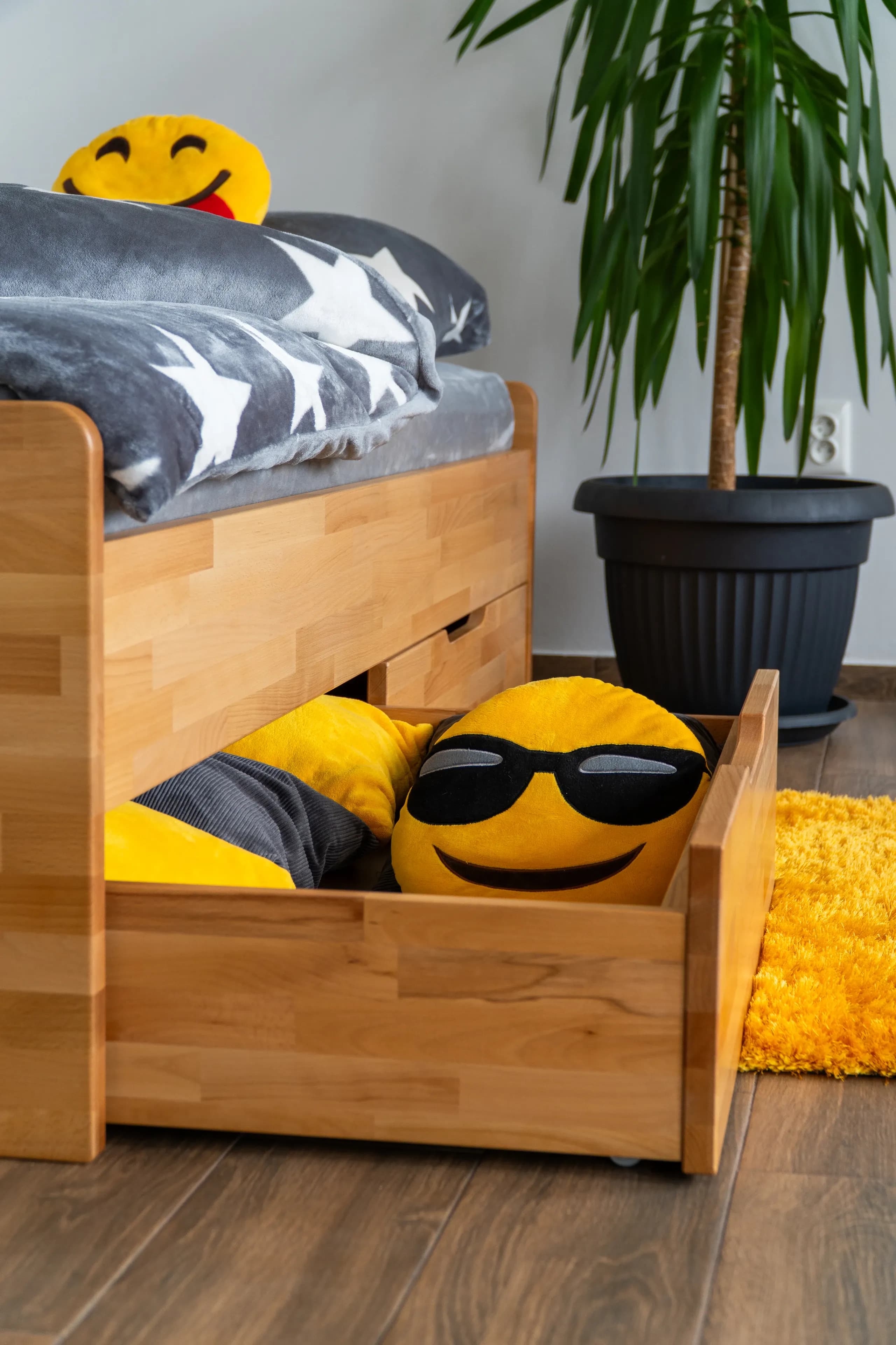 Izabel Bed — 6